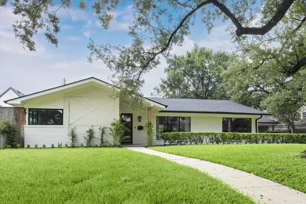 4719 Ivanhoe Street, Houston, TX 77027