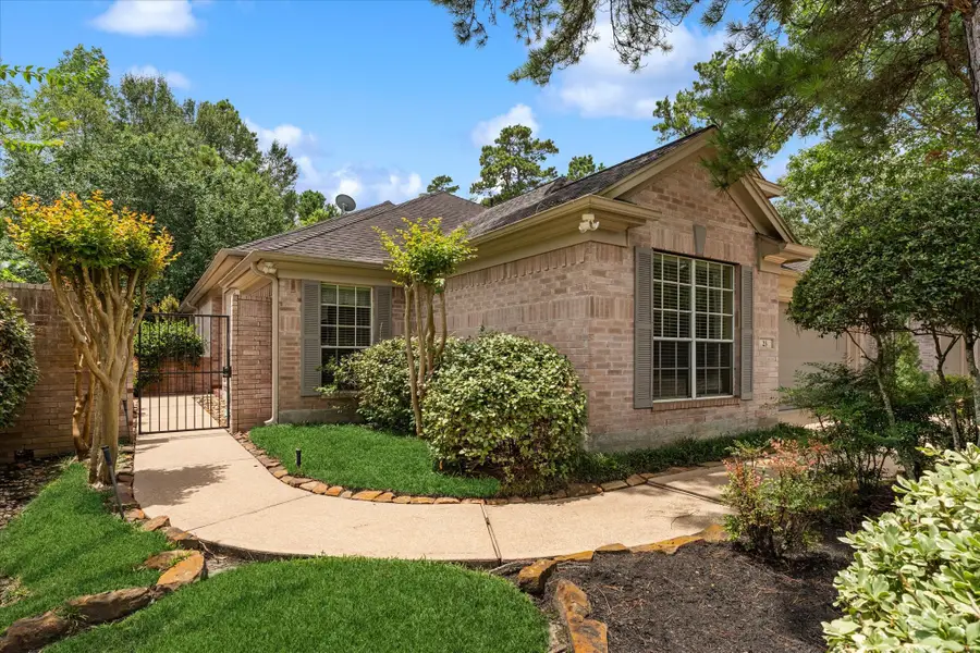 23 E Sienna Place, The Woodlands, TX 77382 - #2