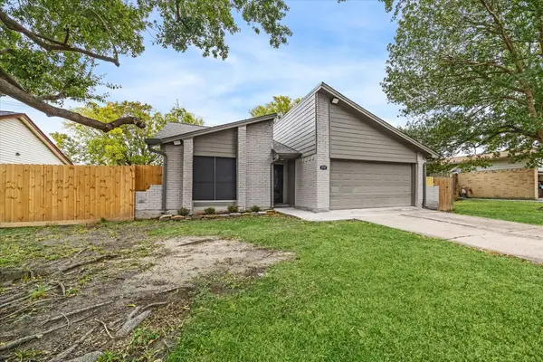 4934 Deerwood Circle, Baytown, TX 77521