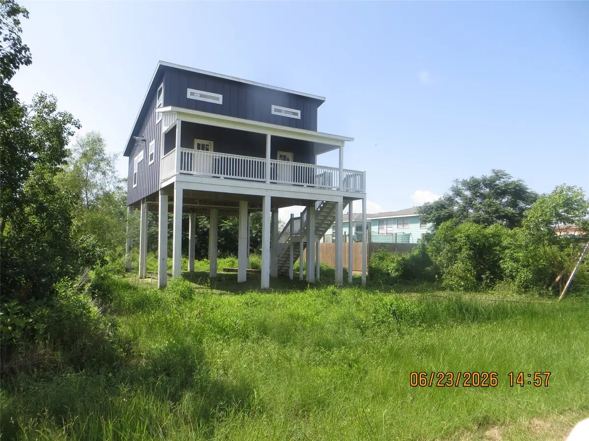 1962 Avenue A, Crystal Beach, TX 77650 - #1