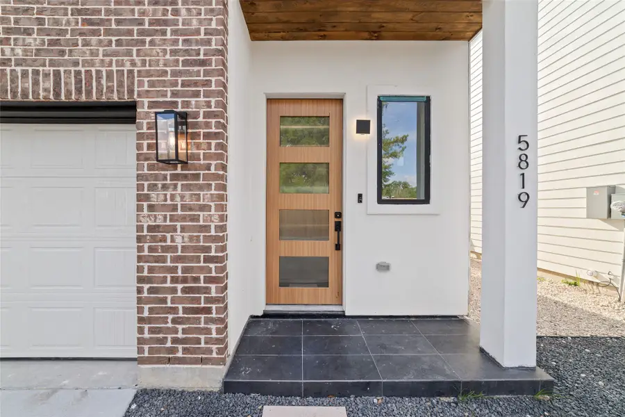 5843 Outer Banks Street, Houston, TX 77091 - #3