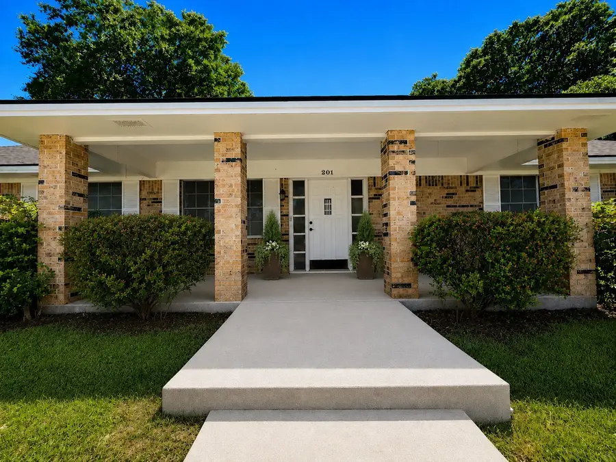 201 Verna Street, Jasper, TX 75951 - #2