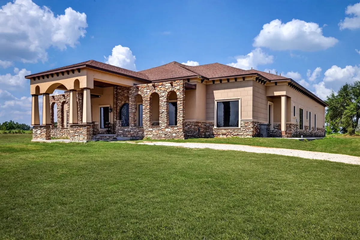 7348 Love Road, Fulshear, TX 77441 - #1