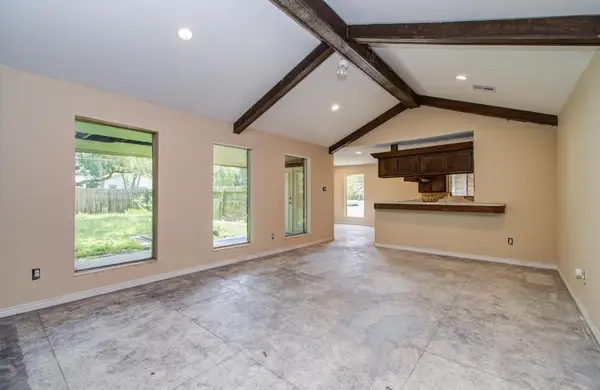 1002 Warwick Street, Eagle Lake, TX 77434