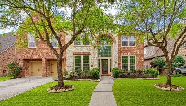 5914 Ravens Mill Court, Sugar Land, TX 77479
