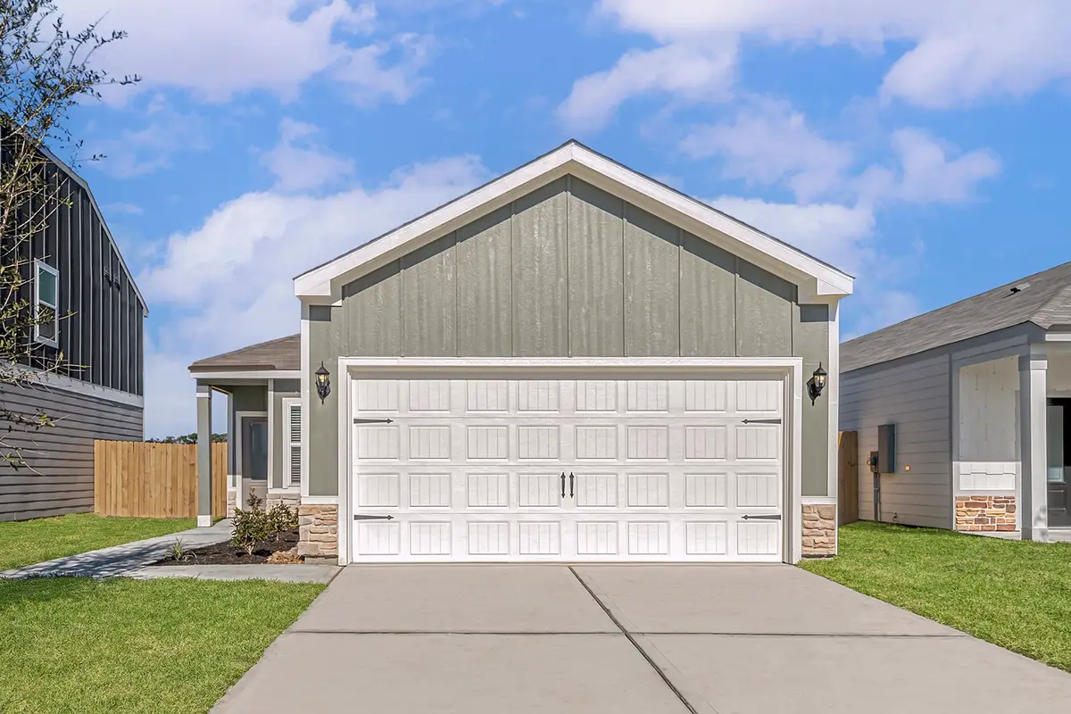 8215 Blooming Meadow Lane, Houston, TX 77016 - Image #1