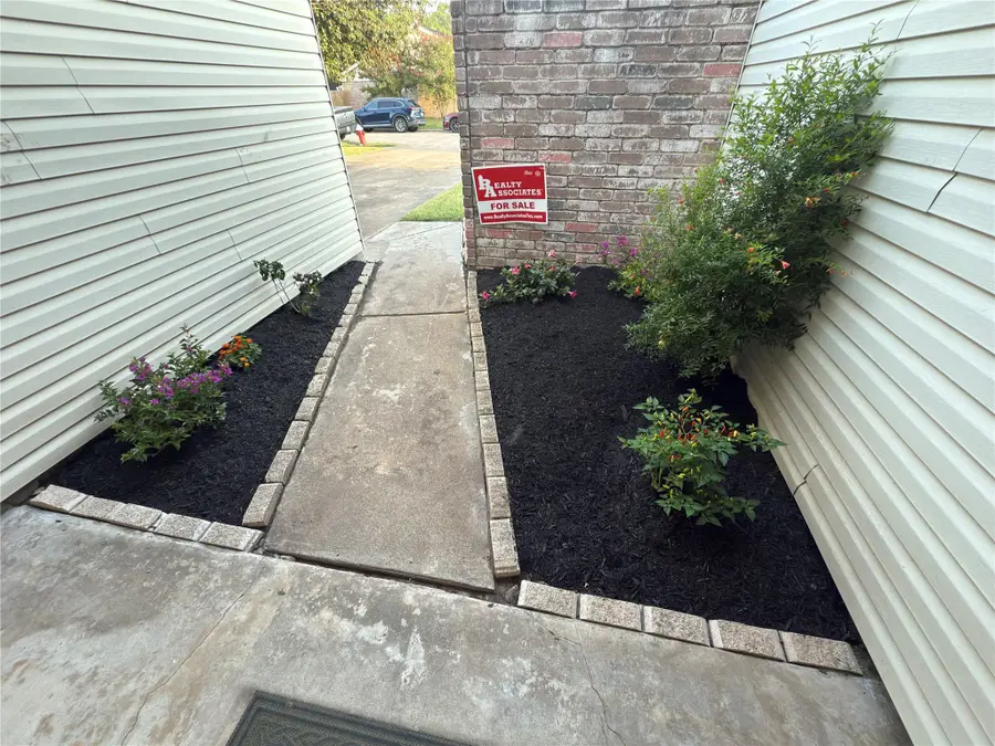 16346 Pebbleglen Dr Drive, Houston, TX 77095 - Image #2