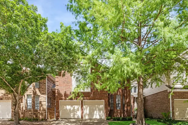 12814 Kingsbridge Lane, Houston, TX 77077