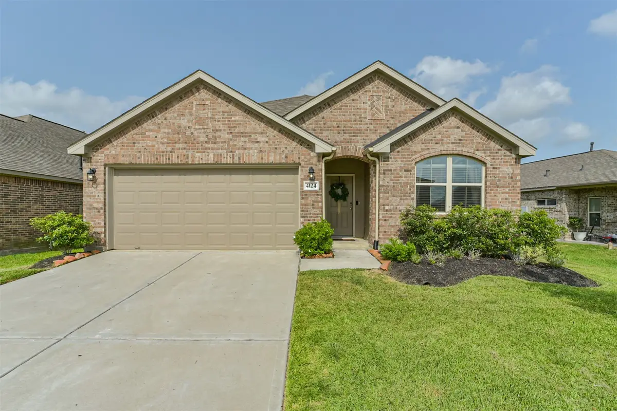 4124 E Bayou Maison, Dickinson, TX 77539 - #1