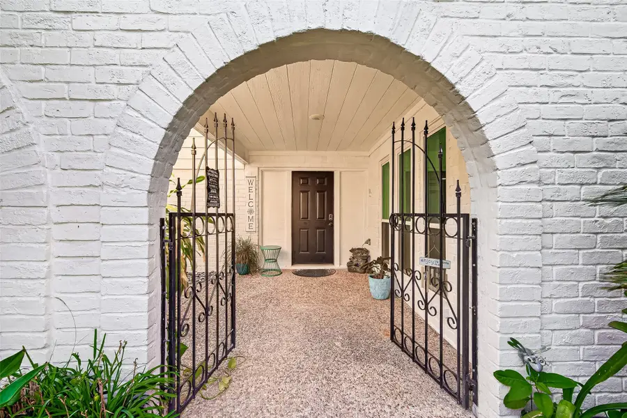 5814 Theall Road, Houston, TX 77066 - #3