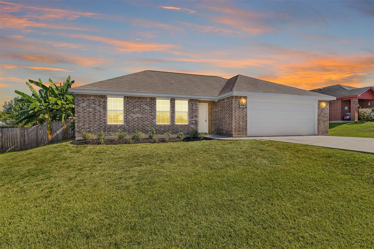 12588 Ridgecrest Drive, Willis, TX 77318 - Image #1