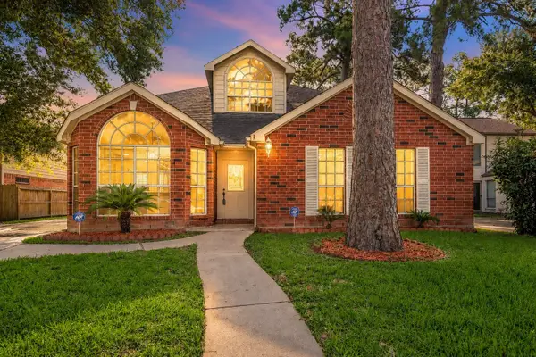 13310 Queensride Lane, Houston, TX 77070