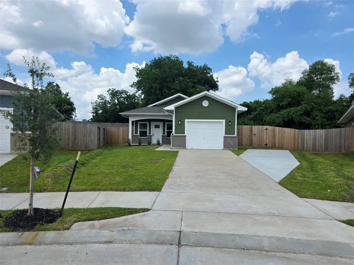 219 Dipping Stream Street, Houston, TX 77076 - #1
