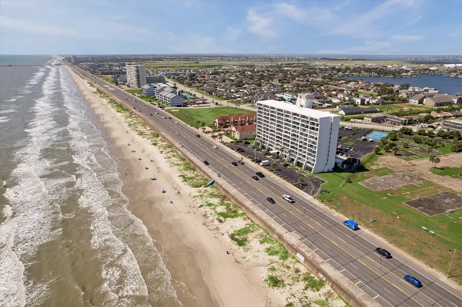 7310 Seawall Boulevard #402, Galveston, TX 77551 - #3