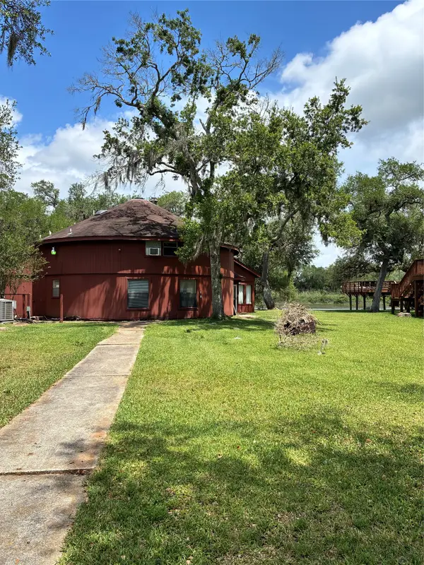 6680 County Road 659, Brazoria, TX 77422