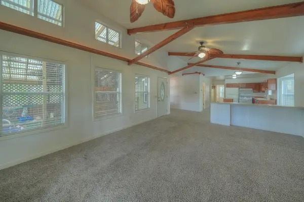 96 N Lakeside Drive, Huntsville, TX 77320