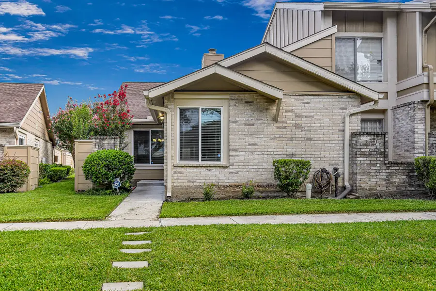 11516 Village Place Drive #101, Houston, TX 77077 - Image #2