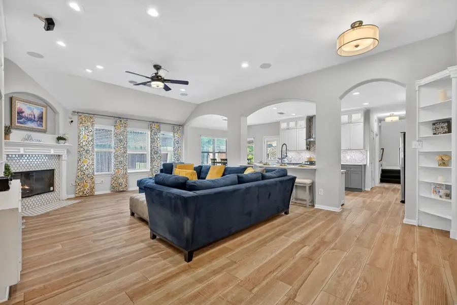 26106 Belton Lake Drive, Spring, TX 77386 - Image #2