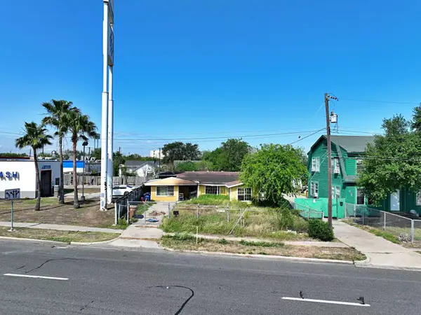 1217 17th Street, Corpus Christi, TX 78405