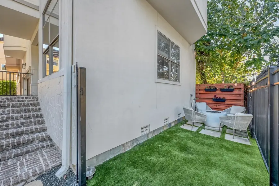 1328 W 23rd Street #A, Houston, TX 77008 - #2