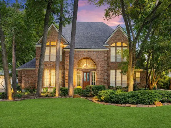 47 N Buck Ridge, The Woodlands, TX 77381