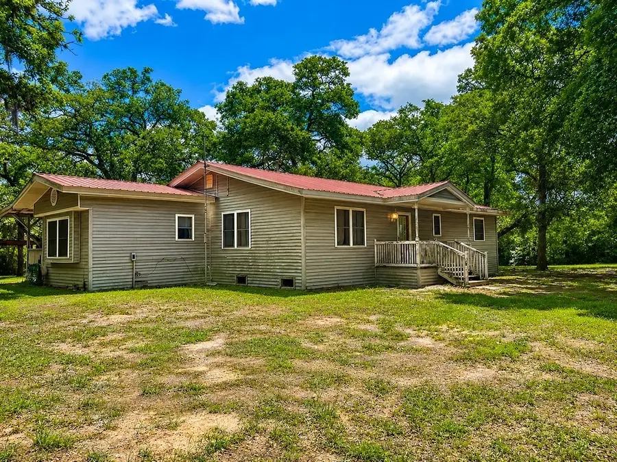 1393 County Road 2103, Weimar, TX 78962 - #2