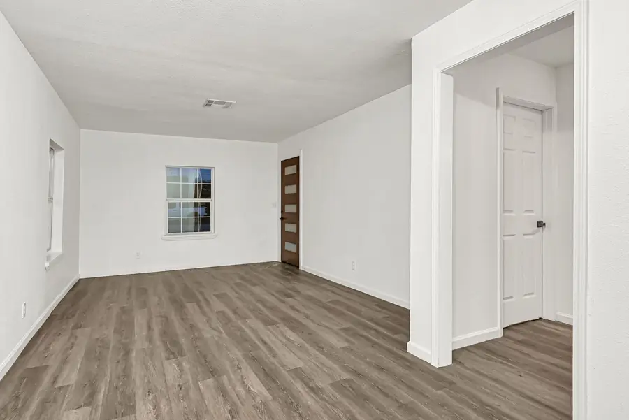 504 Pecan Drive, South Houston, TX 77587 - #2