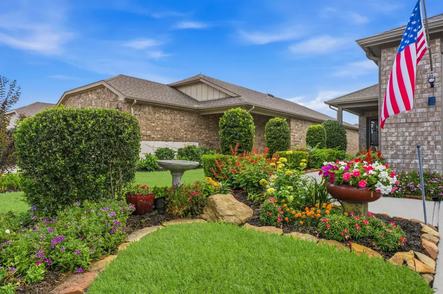 410 Thistle Thorn Drive, The Woodlands, TX 77382 - #3