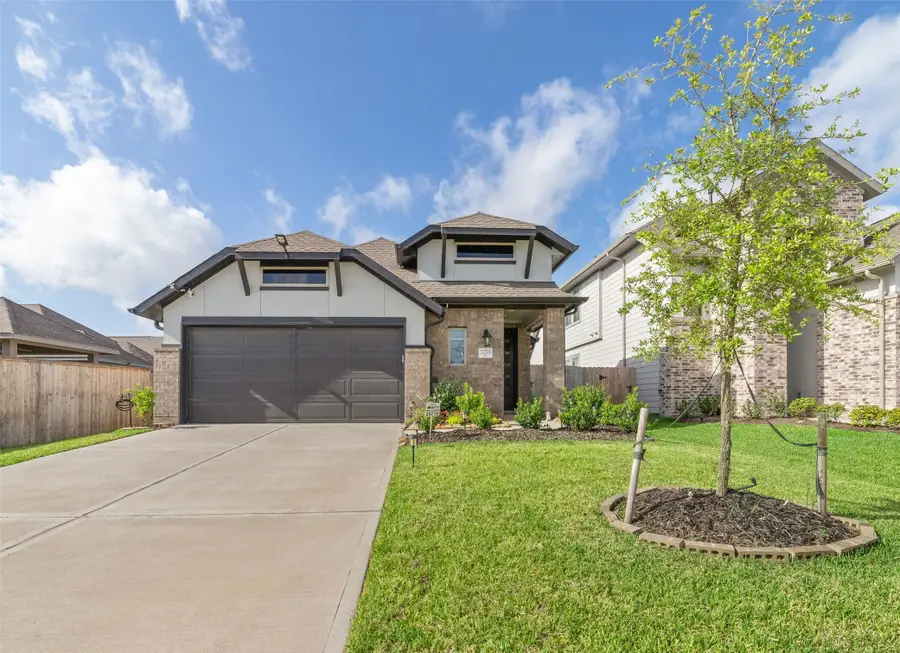 20715 Wilde Redbud Trail, Richmond, TX 77407 - Image #2