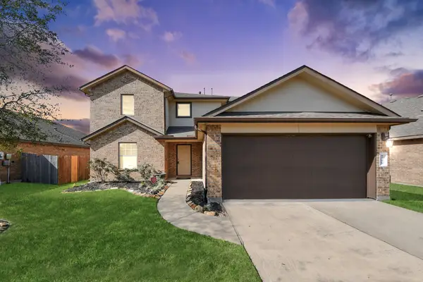 9726 Shimmering Lakes Drive, Rosharon, TX 77583