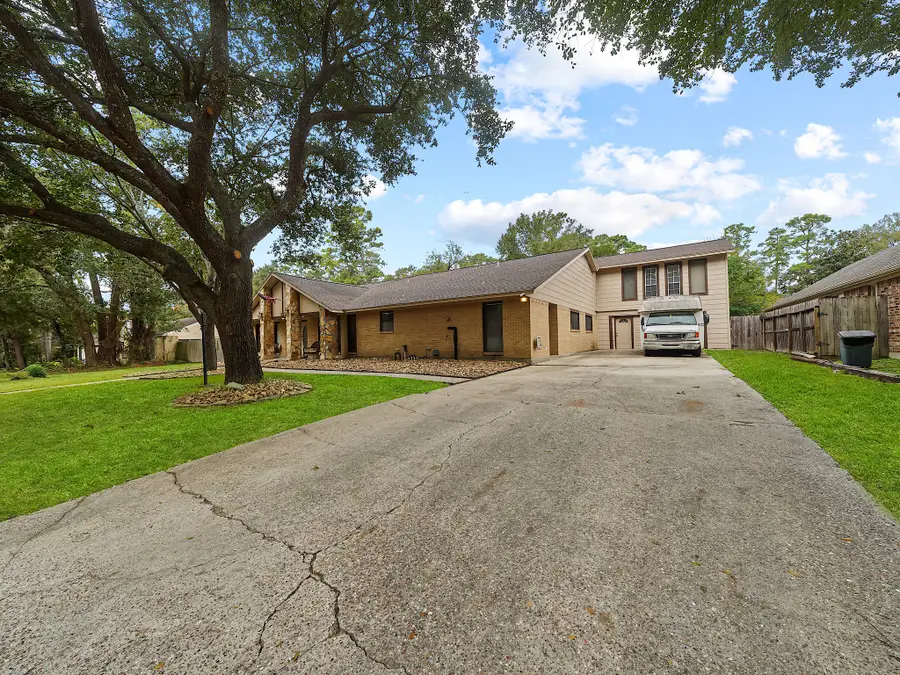 510 Enchanted Hollow Drive, Spring, TX 77388 - #2