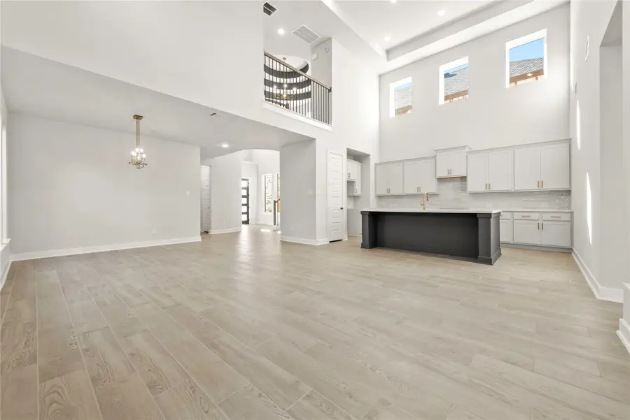 26112 North Skylight Brook Circle, Montgomery, TX 77316 - Image #3