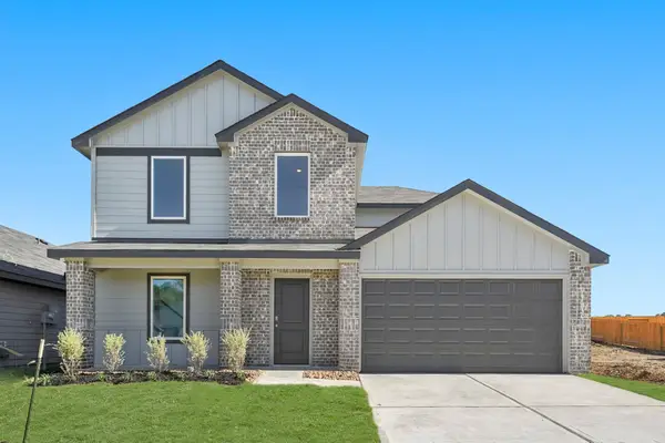 12260 Lexington Heights Drive, Willis, TX 77318