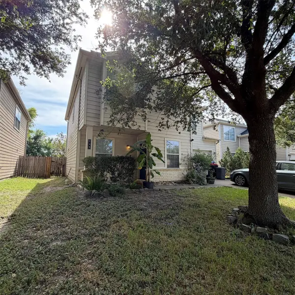 735 Pine Lodge Drive, Houston, TX 77090