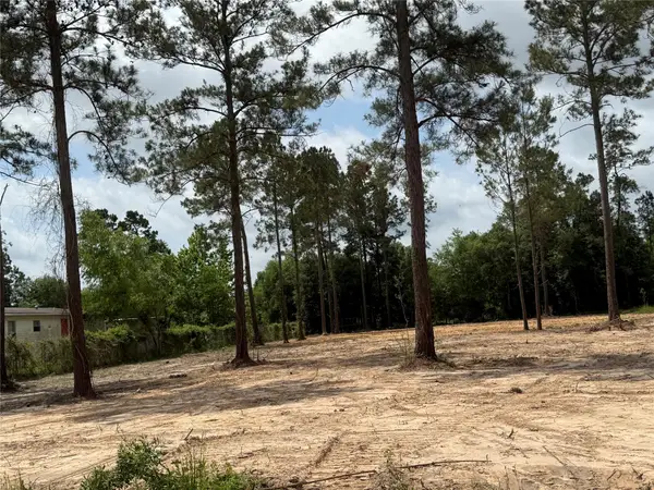 848 County Road 3679 J, Cleveland, TX 77327