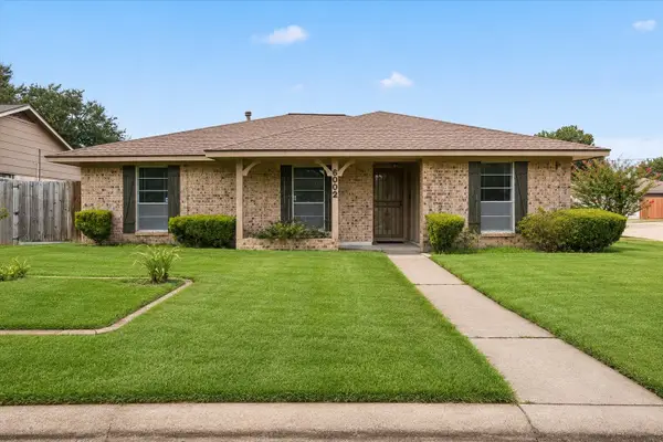 6002 Weeping Willow Road, Houston, TX 77092