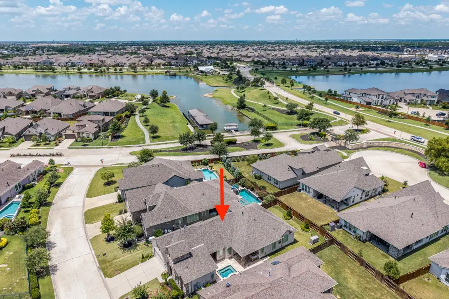 10726 Hilltop Harbor Way, Cypress, TX 77433 - Image #2