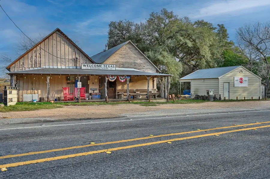 12528 Fm 109, Industry, TX 78944 - Image #2