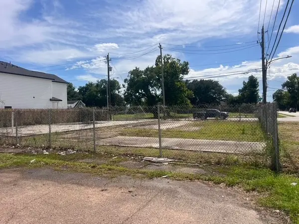 3202 Laura Koppe Road, Houston, TX 77093