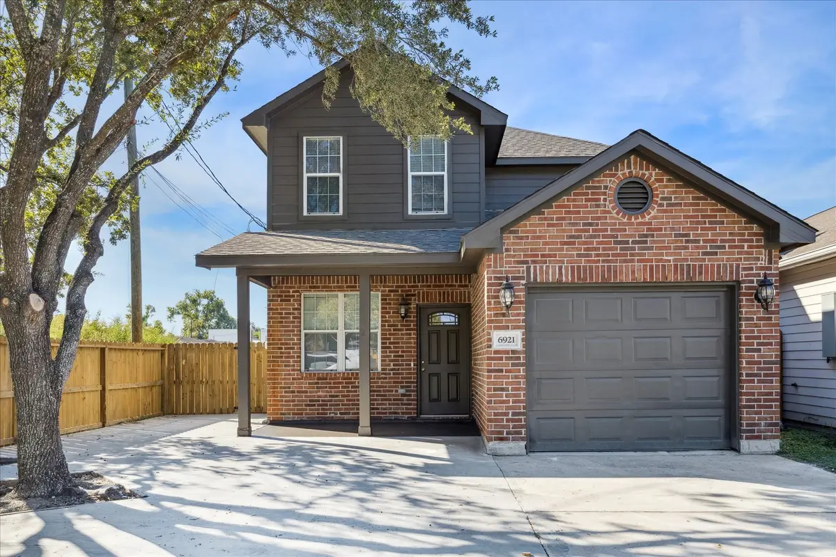 6921 Bacher Street, Houston, TX 77028 - Image #1