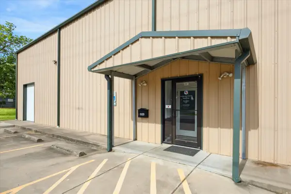 920 Front Street, Columbus, TX 78934
