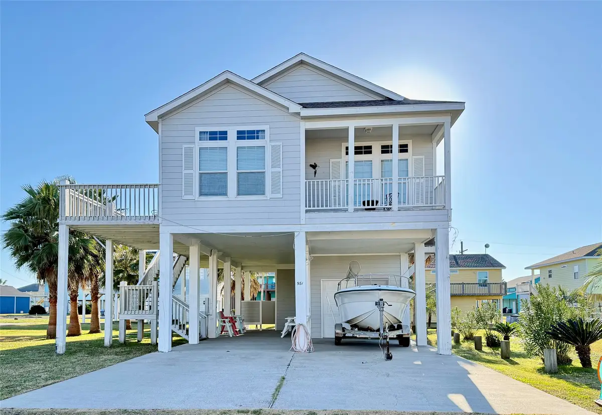981 Nassau Drive, Crystal Beach, TX 77650 - #1