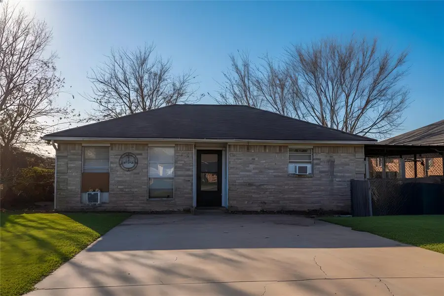 1124 Rosas Street, Stafford, TX 77477 - Image #3