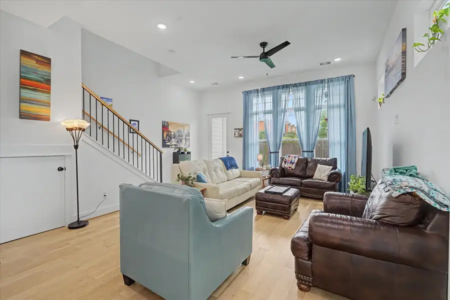 2511 Stuart Street, Houston, TX 77004 - #3