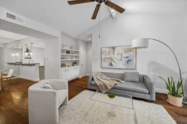 11711 Memorial Drive #272, Houston, TX 77024