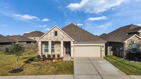 1841 Alyssa Way, Alvin, TX 77511