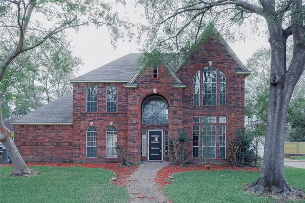 17527 Sandy Cliffs Drive, Houston, TX 77090