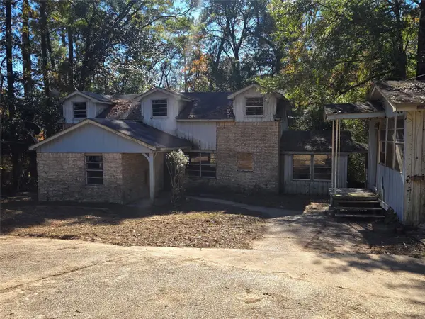 168 Stacy Springs Circle, Livingston, TX 77351