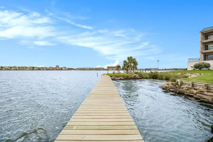 401 Lakeside Lane #303, Houston, TX 77058 - #3