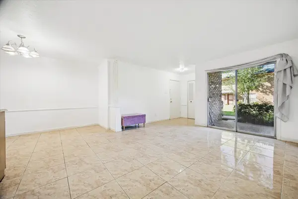 7600 Burgoyne Road #143, Houston, TX 77063